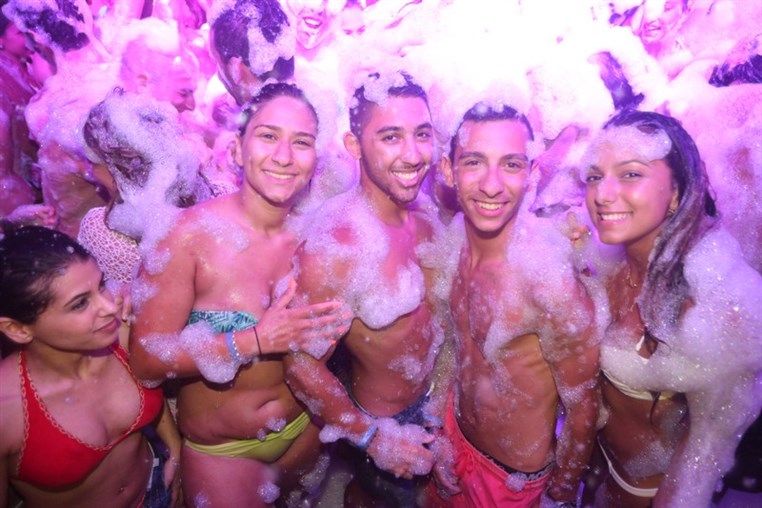 Lebanon Largest FOAM Party 3 (3)